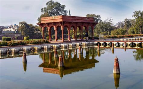 lahore shalimar bagh pictures.